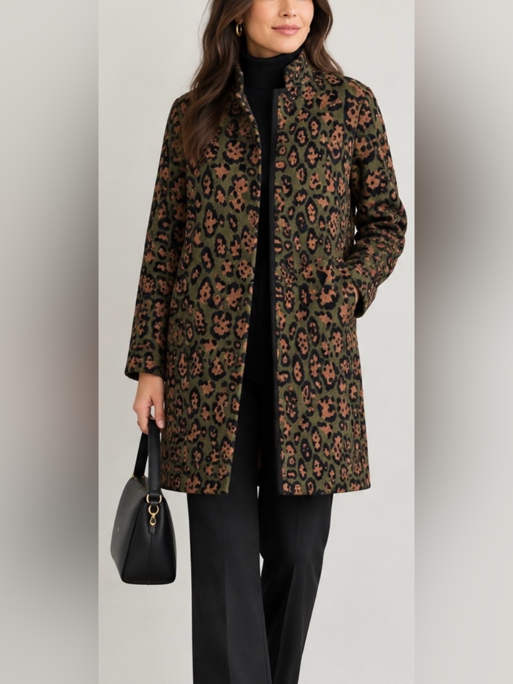 Jucca Coat in  Leopard Print with Stand-Up Collar. Size M